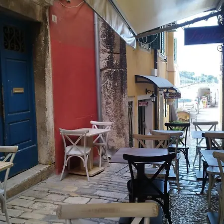 Center Of Rovinj, Sea View Apartment